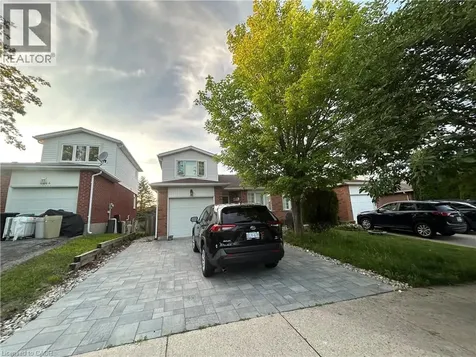 624 Rummelhardt Drive Waterloo ON N2T 2K7
