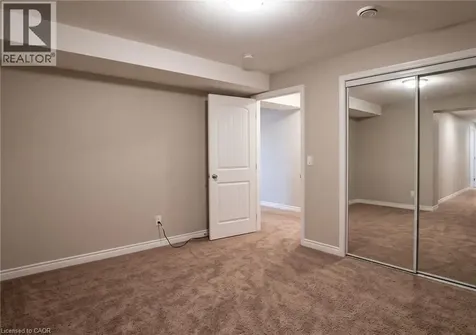 624 Rummelhardt Drive Waterloo ON N2T 2K7