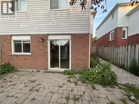 624 Rummelhardt Drive Waterloo ON N2T 2K7