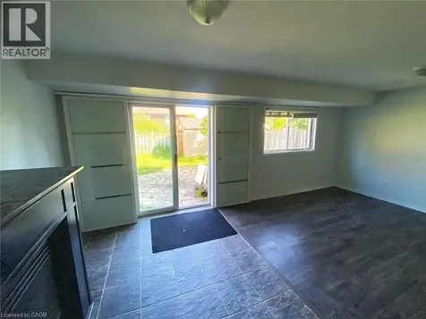 624 Rummelhardt Drive Waterloo ON N2T 2K7