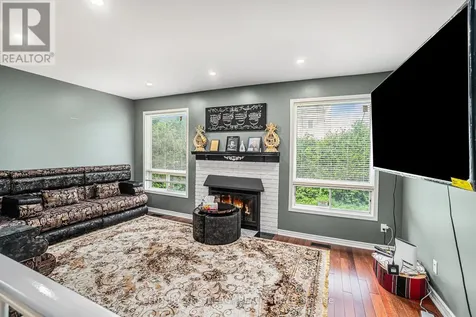 6415 Viseneau Drive Ottawa ON K1C 5J2