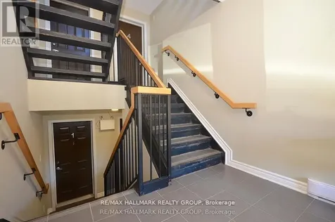 205 Bluestone Private Ottawa ON K4A 0X7