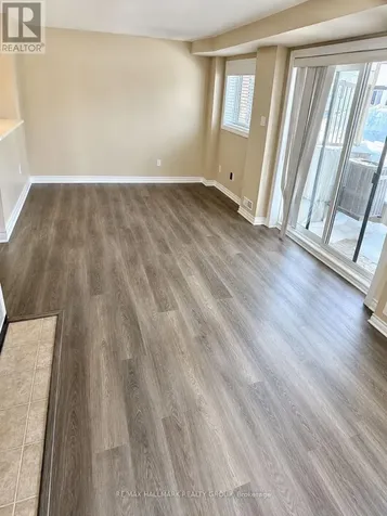 205 Bluestone Private Ottawa ON K4A 0X7