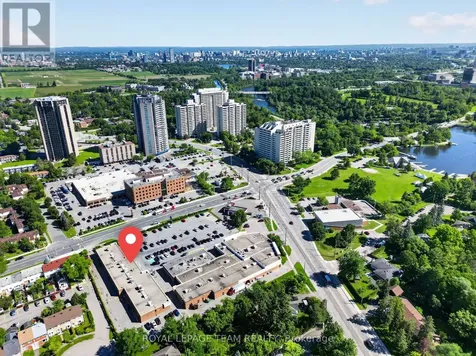 888 Meadowlands Drive East Ottawa ON K2C 3R2