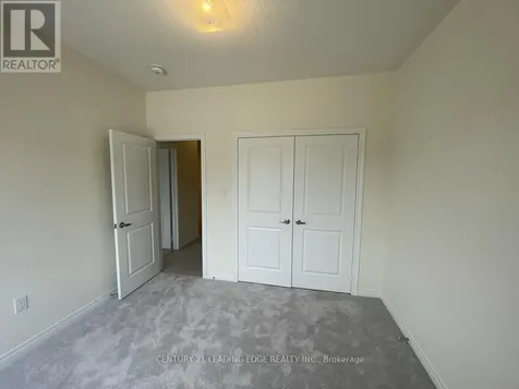 10 O'reilly Street Whitby ON L1P 0N7