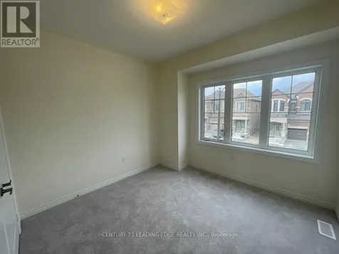 10 O'reilly Street Whitby ON L1P 0N7