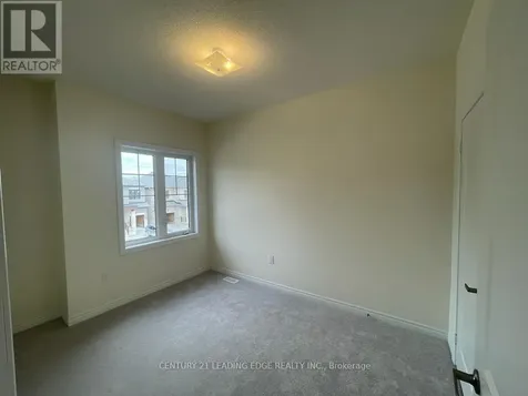 10 O'reilly Street Whitby ON L1P 0N7