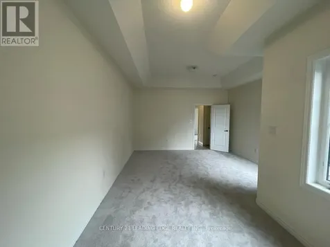 10 O'reilly Street Whitby ON L1P 0N7
