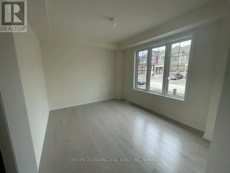 10 O'reilly Street Whitby ON L1P 0N7