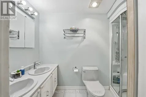 2208 Orient Park Drive Ottawa ON K1B 4W2