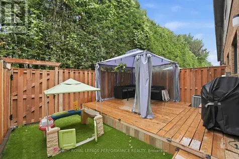 2208 Orient Park Drive Ottawa ON K1B 4W2