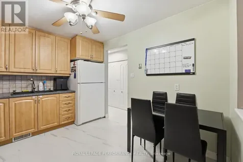 2208 Orient Park Drive Ottawa ON K1B 4W2