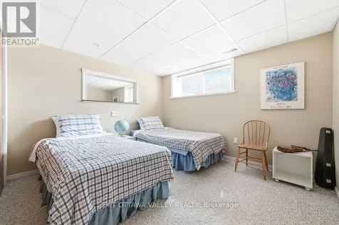 31 Claremount Road Deep River ON K0J 1P0