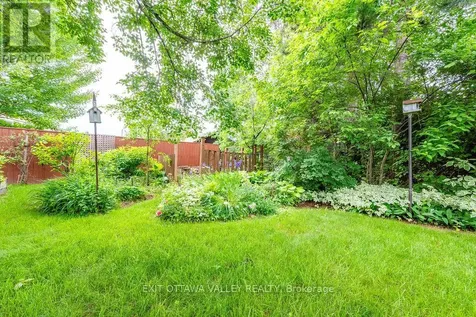 31 Claremount Road Deep River ON K0J 1P0