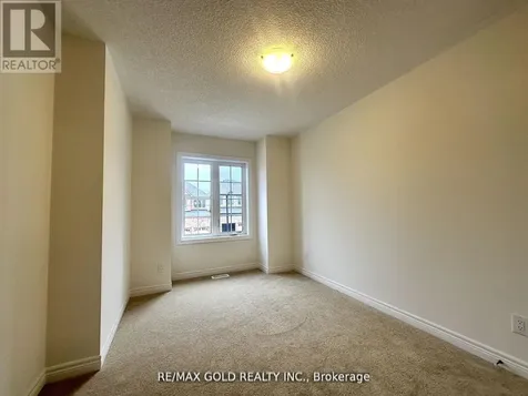 147 Broadacre Drive Kitchener ON N2R 0S5