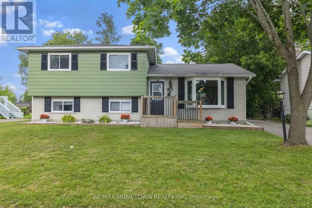 1257 Peden Boulevard Brockville ON K6V 3K5