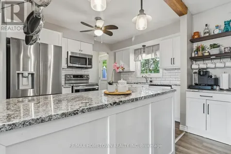 1257 Peden Boulevard Brockville ON K6V 3K5