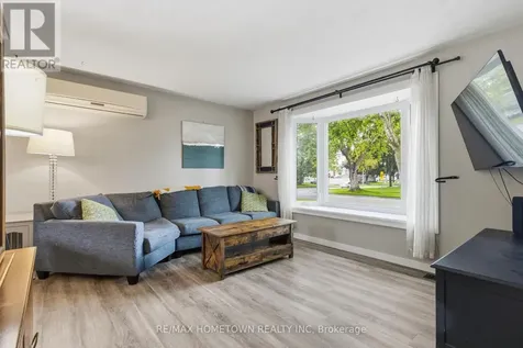 1257 Peden Boulevard Brockville ON K6V 3K5