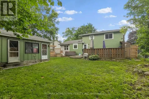 1257 Peden Boulevard Brockville ON K6V 3K5