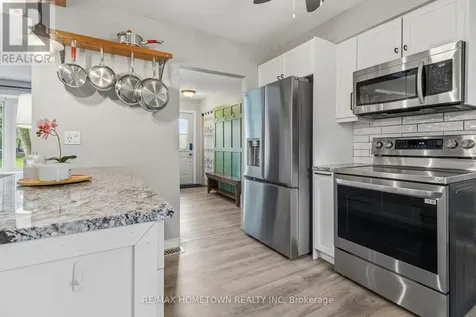 1257 Peden Boulevard Brockville ON K6V 3K5