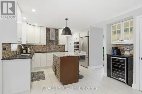 13 Poole Creek Crescent Ottawa ON K2S 1T6