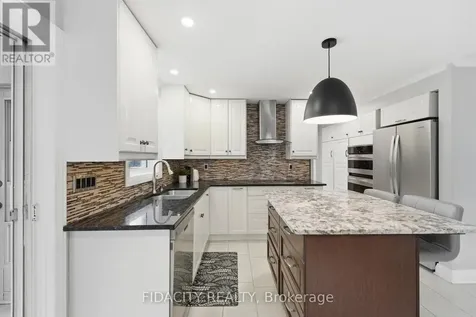 13 Poole Creek Crescent Ottawa ON K2S 1T6