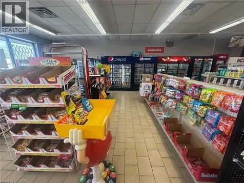 455 Grand Avenue East Chatham-kent ON N7L 1X4