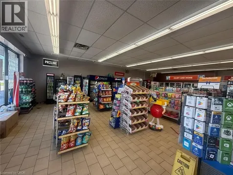 455 Grand Avenue East Chatham-kent ON N7L 1X4