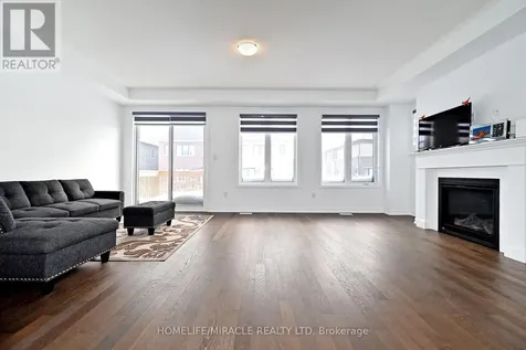 689 Mika Street Innisfil ON L9S 0R7