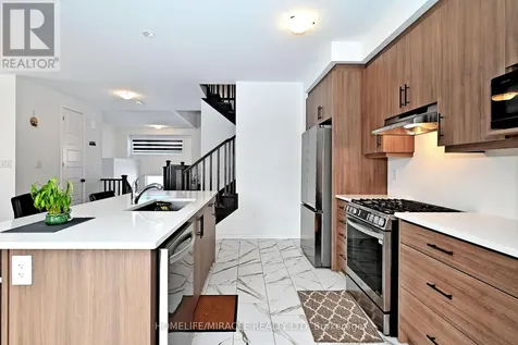689 Mika Street Innisfil ON L9S 0R7