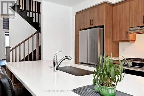 689 Mika Street Innisfil ON L9S 0R7