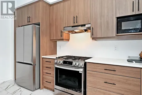 689 Mika Street Innisfil ON L9S 0R7