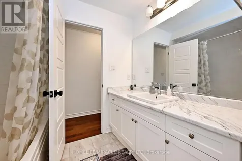 689 Mika Street Innisfil ON L9S 0R7