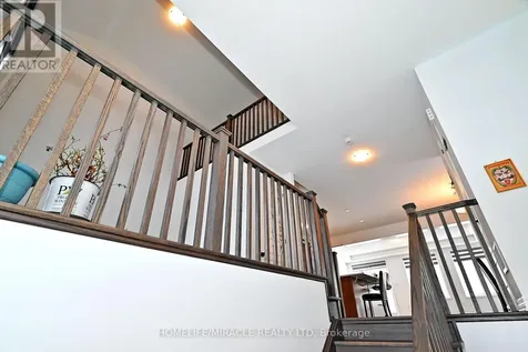 689 Mika Street Innisfil ON L9S 0R7