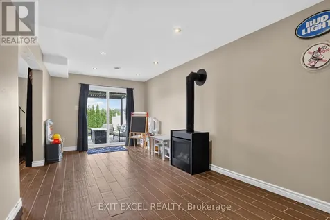 563 Ruby Street Clarence-rockland ON K4K 0H3