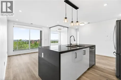 479 Charlton Avenue East Hamilton ON L8N 0B4