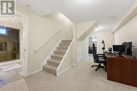 417 Cooper Street Cambridge ON N3C 3Y6
