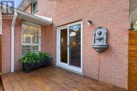 417 Cooper Street Cambridge ON N3C 3Y6
