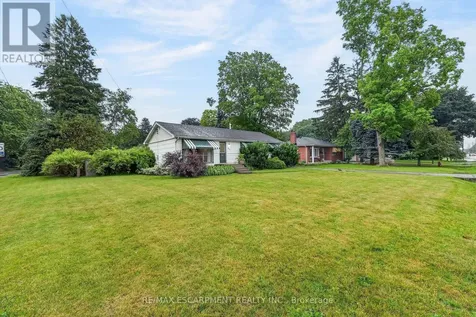 219 Fiddler's Green Road Hamilton (ancaster) ON L9G 1W7