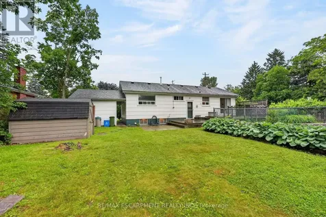 219 Fiddler's Green Road Hamilton (ancaster) ON L9G 1W7
