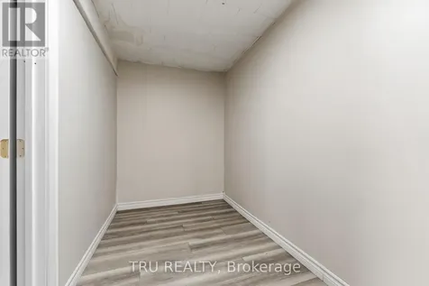 950 Meadowlands Drive Ottawa ON K2C 0K3