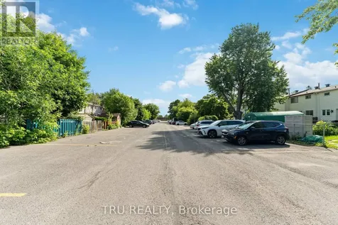 950 Meadowlands Drive Ottawa ON K2C 0K3