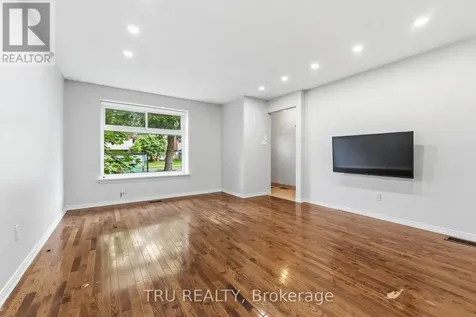 950 Meadowlands Drive Ottawa ON K2C 0K3