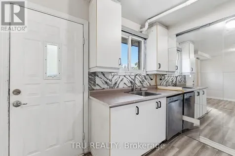 950 Meadowlands Drive Ottawa ON K2C 0K3