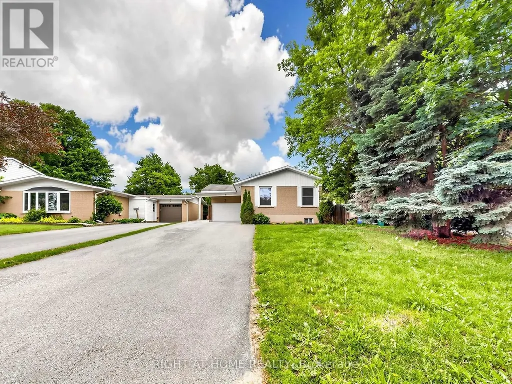 8 Caledonia Road Orangeville ON L9W 2V3