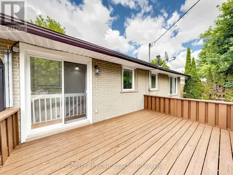 8 Caledonia Road Orangeville ON L9W 2V3