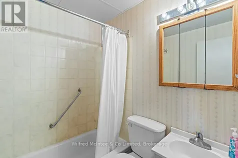 242287 16 Corners West Grey ON N0G 2M0