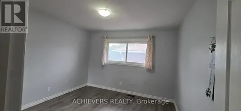 222 Sixth Avenue Kitchener ON N2C 1R3