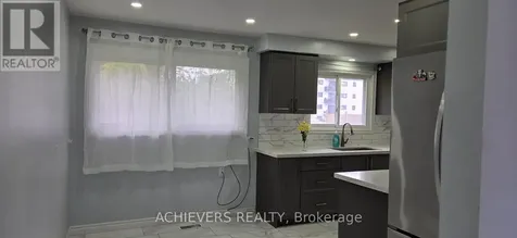 222 Sixth Avenue Kitchener ON N2C 1R3