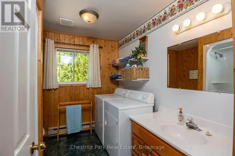 11 Eagle Road Northern Bruce Peninsula ON N0H 2R0